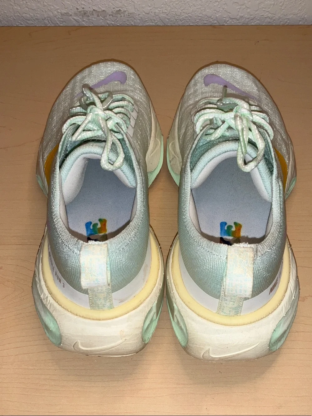 Nike invincible women’s